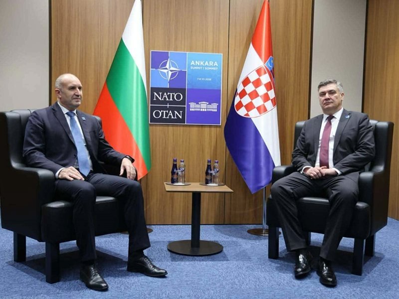 Radev, Hırvatistan Cumhurbaşkanı ile Güvenlik ve Savunma Alanında İkili Ortaklığı Görüştü