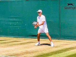 Eski 1 Numaralı Tenisçinin Oğlu, Bulgaristan'ın Wimbledon'daki Varlığına Son Verdi