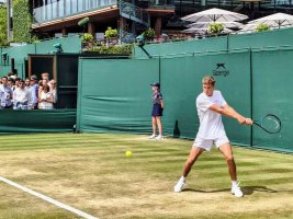 Dimitır Kisimov, Wimbledon Gençlerde İtalyan Rakibini Geçti