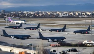 Amerikan Uçakları Cuma Günü Bezmer'e Geliyor