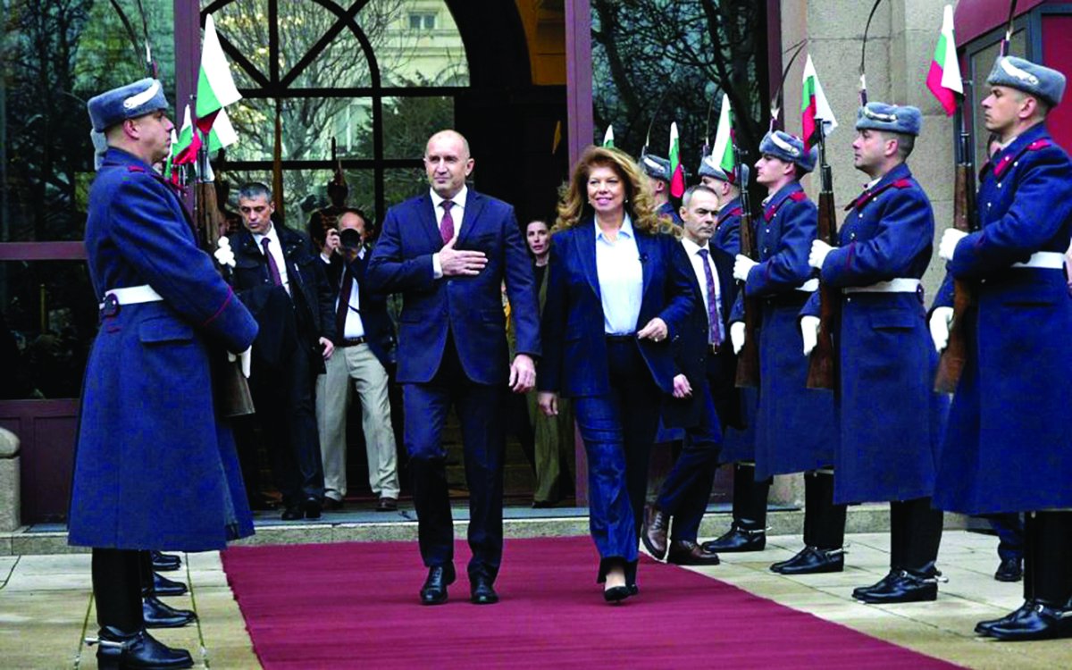 Yotova Pantolon Giyince