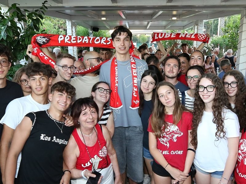Moni Nikolov, Civitanova'yı Çılgına Çevirdi: Belediye Başkanı Bizzat Karşıladı