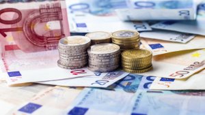 Bazı Bankalar Levadan Euroya Ücretsiz Dönüşümü Uzattı