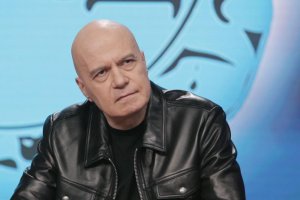 Slavi Trifonov'dan İçişleri Bakanı Demerdzhiev'e Sert Tepki: 'Petrohan' Skandalında Gerçekleri Açıkla'