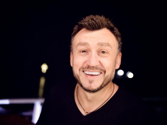 Lübo Kirov, Turne Konserleri Arasında Yeni Şarkısını Yayınladı (Video)
