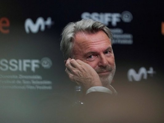 Jurassic Park'ın Efsanevi Aktörü Sam Neill Zatürreden Hayatını Kaybetti