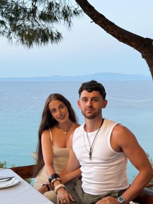 Aşık ve Mutlu: Mihaela Marinova, Yanındaki Adamı Gösterdi