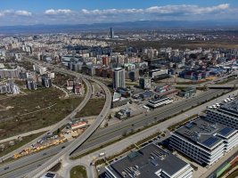 4 Yıl Sonra Yeni Binalar Çatıda Güneş Paneli veya Isı Pompasıyla Gelecek