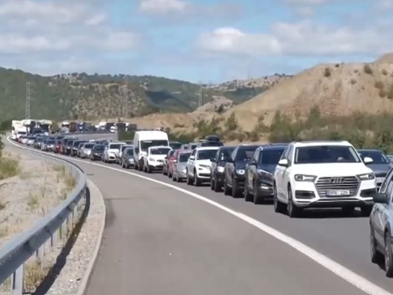 Yunanistan Sınırında Yoğun Trafik