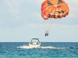 Denizdeki Parasailing Ekipmanlarında Kopuk Kemer ve Birçok İhlal Tespit Edildi