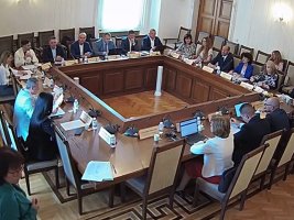 Yolsuzlukla Mücadele Komisyonu 2026 Bütçe Yasasını İlk Okumada Kabul Etti