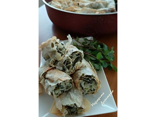 Semizotu ve Taze Soğanlı Börek Tarifi