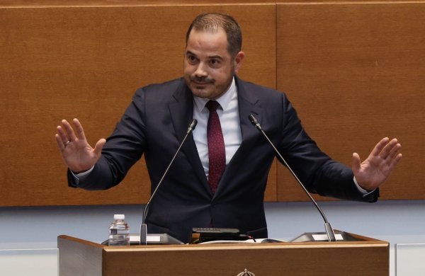 Kalin Stoyanov PNR-Gate İhbarını Genişletti, Interpol ve Europol'ü de Dahil Etti