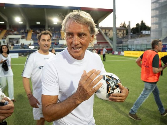 Roberto Mancini İtalya'yı Kurtaracak