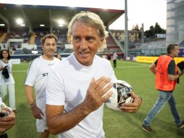 Roberto Mancini İtalya'yı Kurtaracak