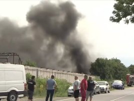 Sofya'da Büyük Çöp Fabrikasındaki Yangın Sürüyor
