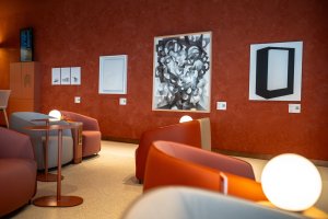 Primeclass Sofya, Lounge Alanını Bulgar Çağdaş Sanat Sahnesine Dönüştürdü