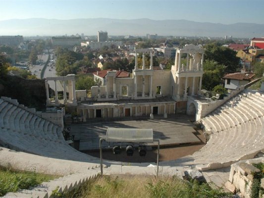 Plovdiv Eurovision 2027'ye Ev Sahipliği Yapamayacak: Belediye Başkanı 'Yan Etkinliklerimiz Olacak' Dedi