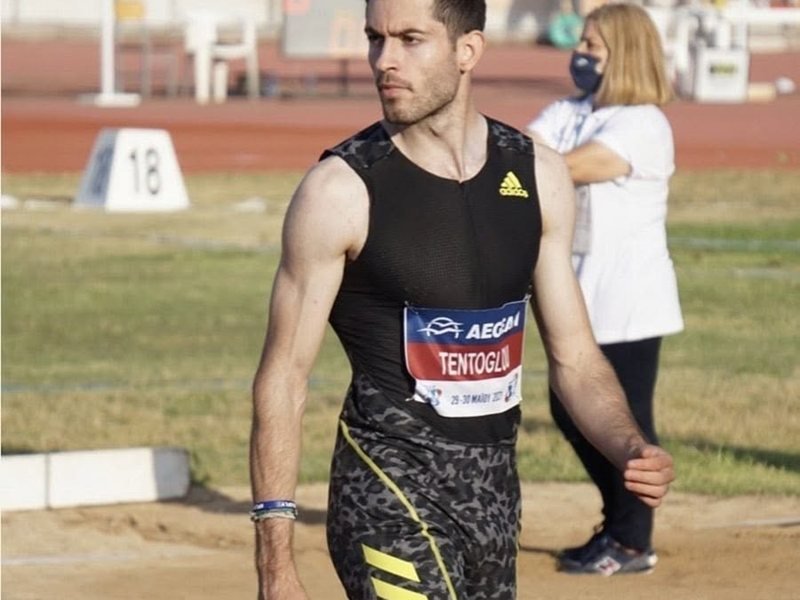 Miltiadis Tentoglu'ndan 8.66 Metreyle Fenomenal Atlamalar