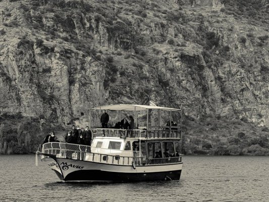 Vietnam Açıklarında Tekne Kazası: En Az 15 Hintli Turist Hayatını Kaybetti