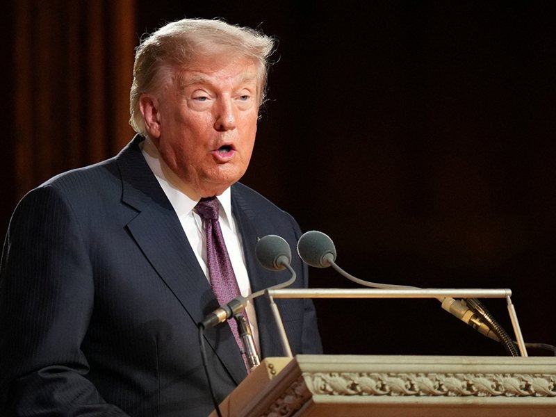 Trump: Ukrayna'nın Patriot Füzesi Üretmesine İzin Verip Vermeyeceğimden Emin Değilim