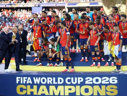 Madrid Dünya Şampiyonlarını Coşkuyla Karşılıyor: Kutlamada Yapay Zeka Rüzgarı
