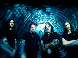 Cavalera, 13 Temmuz'da Sofya'da 'Kaos'u Getiriyor