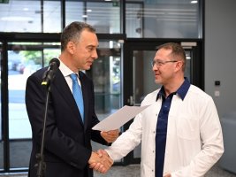 Burgaz'daki Çocuk Hastanesinde 18 Uzmanlık Dalında Profilaktik Muayeneler Yapılıyor