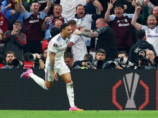Chelsea, İngiltere Transfer Rekorunu Kırdı