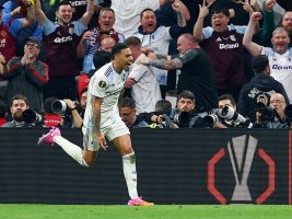 Chelsea, İngiltere Transfer Rekorunu Kırdı