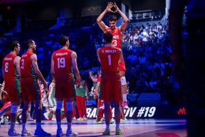 Şikago'da Aslan Kükremesi: Bulgaristan Voleybolda Büyük Hayali Canlandırdı