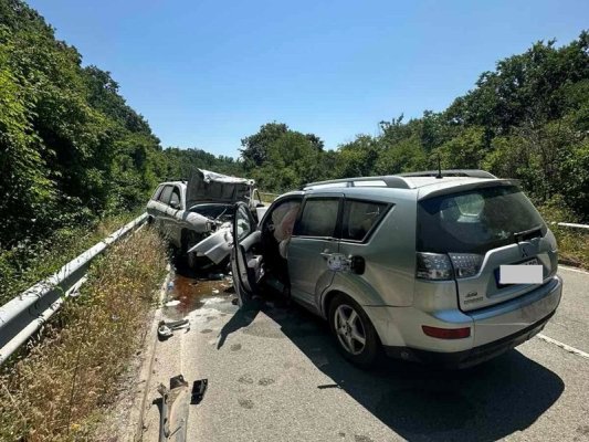 Bosna'da Çarpışma: Bir Sürücü Hayatını Kaybetti
