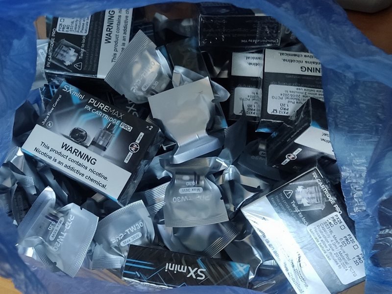 Sofya'da 50 Bin Kaçak Vape Ele Geçirildi: Depoyu Ünlü Fitness Zinciri Sahibi Kiralamış