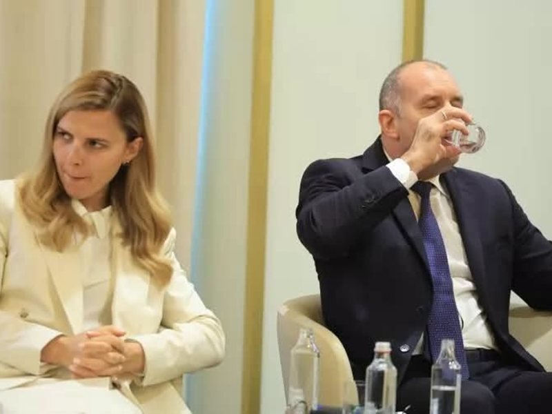 Değişim Partisi'nden ABD Uçakları Açıklaması: Hâlâ Radev'in Vize Konusunda Rapor Vermesini Bekliyoruz