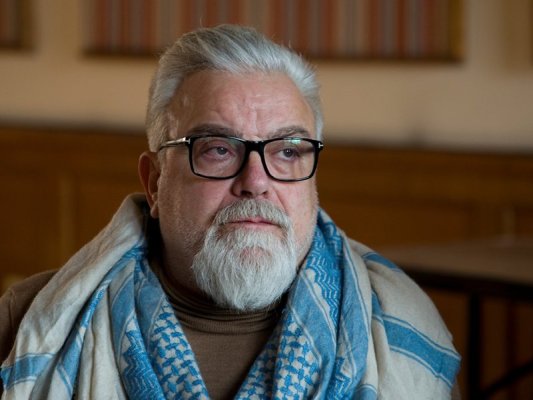 Vlado Penev, 'Aşk Bir Çılgınlıktır' Filmlerini Titizlikle İzliyor