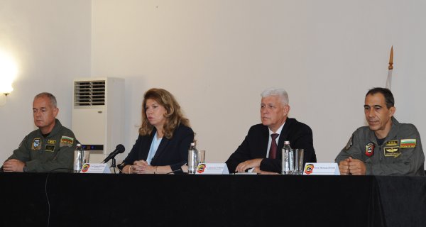 Savunma Bakanı Dimitar Stoyanov: Askeri Personelin Çalışma Saatleri ve Tazminat Yönetmeliği Yeniden Düzenlenecek