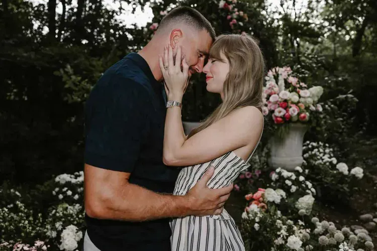 Taylor Swift ve Travis Kelce Bu Akşam Madison Square Garden'da Evleniyor