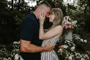 Taylor Swift ve Travis Kelce Bu Akşam Madison Square Garden'da Evleniyor