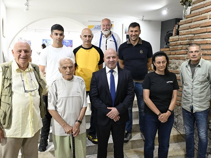 Sofya'da Eşsiz Spor Fotoğrafçılığı Sergisi Açıldı