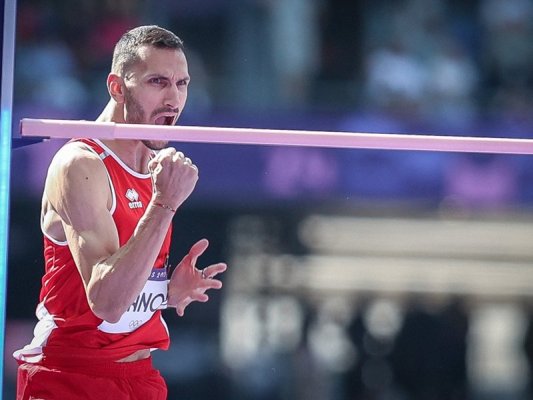 Tihomir Ivanov Fransa'da Birinci Oldu
