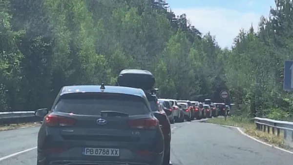 Makaza Sınır Kapısı'nda 'Yeni Schengen' Dönemi: Dezenfeksiyon Kuyrukları 4 Kilometreyi Buldu