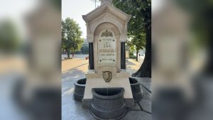 Kazanlık'taki Çar Çeşmesi Yeniden Akıyor