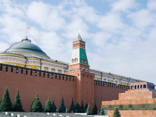 Rusya, Ukrayna'nın askeri sanayi hedeflerine büyük saldırı düzenlediğini duyurdu