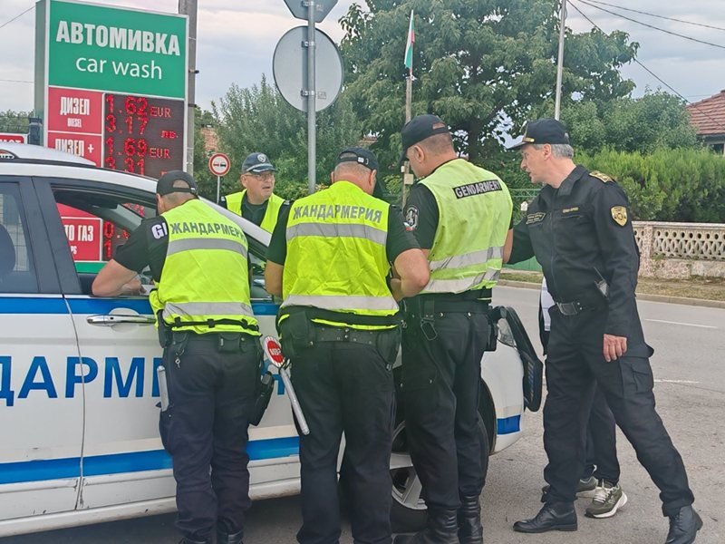 Sevlievo'da Polis ve Jandarma Operasyonu: Uyuşturucu Satıcılarına Darbe