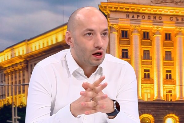 Politologdan İktidara İki Büyük Sınav Uyarısı