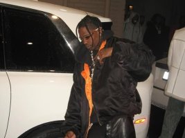 Travis Scott, New York'un Ünlü Bir Kulübünde Kavgaya Karıştı