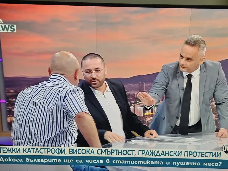 Yumruk Yumruğa Kavga! 'Ofansiva' Stüdyosunda Büyük Skandal