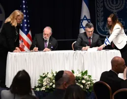 Amerikalılar Kudüs'teki Arsayı Tek Banknotla Satın Aldı