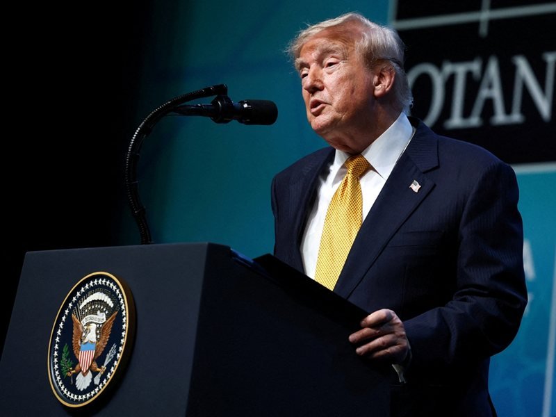 Trump, İran'ın Hürmüz Boğazı'nda Gemileri Durdurmaması Halinde Müzakerelere Devam Etmeye Hazır