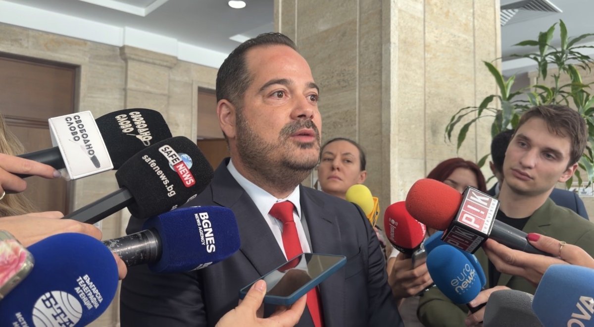 Kalin Stoyanov: İvan Demerdzhiev, Pepi Euro ve Noter Arşivleriyle Savcılara Baskı Yapıyor